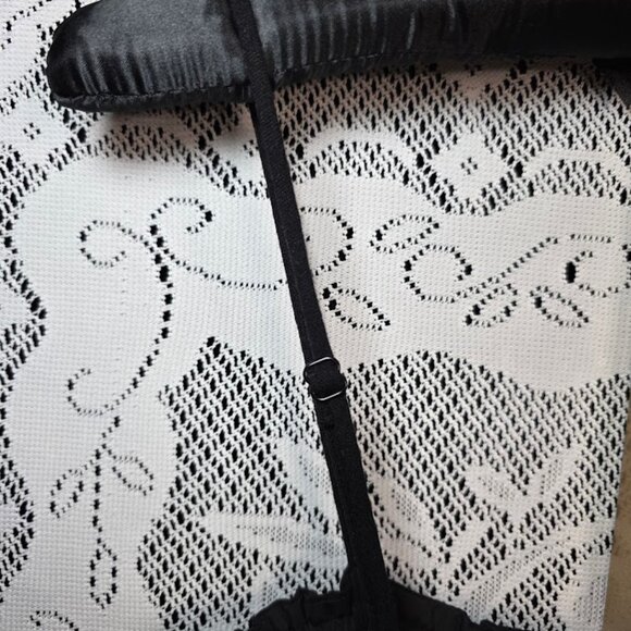 NWT Sage The Label Linen-Blend Cut-Out Midi Dress Black M - Picture 10 of 12